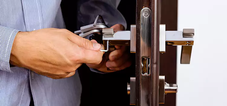 Commercial Door Lock Repair Sherbrooke