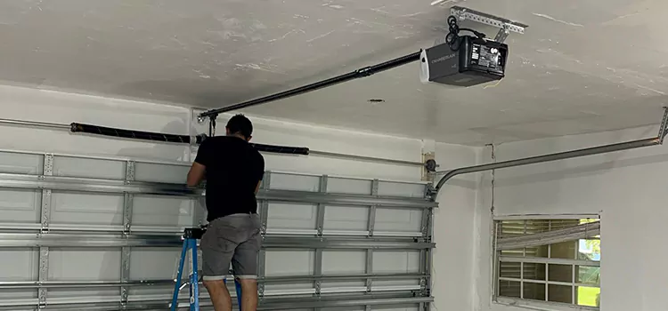 Garage Door Opener Repair Near Me in Sherbrooke, QC