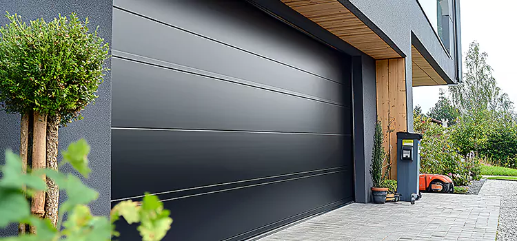 Residential Garage Door Service Sherbrooke