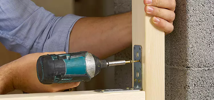 Jimmy Proof Deadbolt Repair Sherbrooke